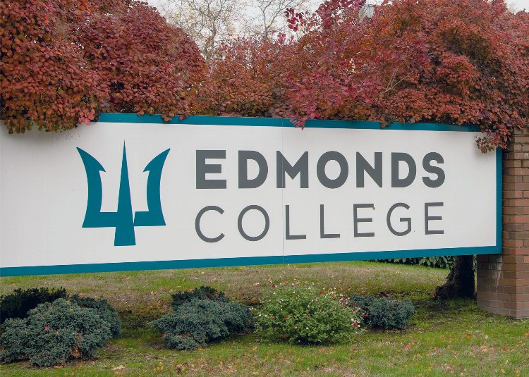 Edmonds College will offer a total of four BAS degrees starting in fall 2022.